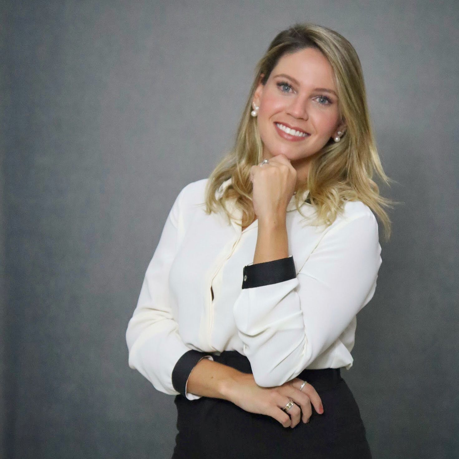 PROFESSORA ISABELA MUSTAFA PROFESSORA ISABELA MUSTAFA